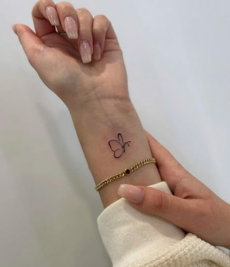 Cute Tattoos For Wrist, Simple Butterfly Tattoo Wrist, Cute Tattoo On Wrist, Small Butterfly Tattoo On Wrist Simple, Side Of Thumb Tattoo, Small Tattoo For Wrist, Small Tattoos For Women On Wrist, Girly Wrist Tattoos, Small Side Wrist Tattoos For Women