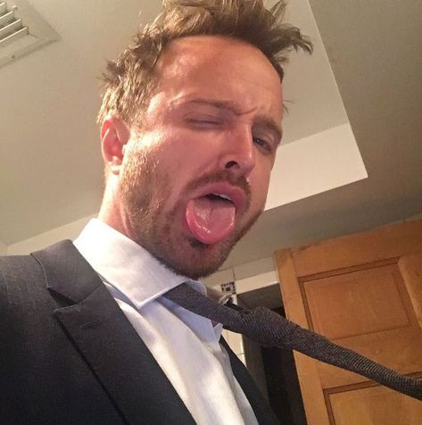 💭 on Twitter: "https://t.co/mIsBpaz3Lr" / Twitter Aaron Paul Hot, Jesse Pinkman Funny, Breaking Bad Jesse, Silly Goober, Vince Gilligan, Better Call Saul Breaking Bad, Aaron Paul, Call Saul, Jesse Pinkman