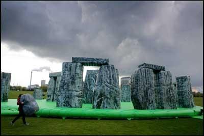 Glasgow International Festival of Visual Art - Stonehenge Bouncy Castle! Inflatable Art, Jeremy Deller, Uk Culture, Contemporary Art Installation, Glasgow Green, Bouncy Castle, International Festival, Event Themes, Art Installation