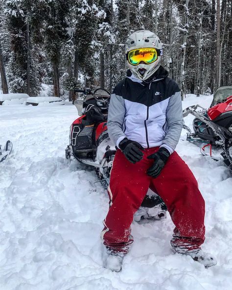 Matchin style machine and rider - snowmobiling outfit idea for men Snowmobiling Outfit, Snowmobile Outfit, Sledding Outfit, Outfit Idea For Men, Snowmobile Clothing, Almost Maine, I Love Winter, Love Winter, Used Boats