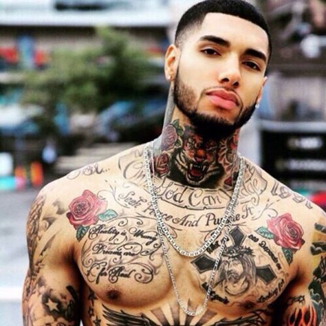 Happy Friday!!!! Enjoy! #sexybrothasofig #sexyblackmen #blackmen #tatted #tattedup #lightskin #handsomemen #handsome #handsomeblackmen #handsomelatinmen #latinmen #pinklips #sexyguys #sexylatinmen #follow Tatoo 3d, Black Men Tattoos, Tatted Men, Latin Men, Men Abs, Chest Tattoo Men, Black Man, Black Tattoos, Tattoos For Guys