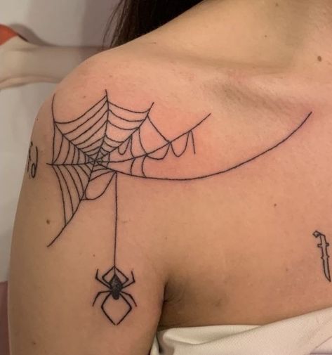 Spider Web Collar Bone Tattoo, Spider Web On Shoulder Tattoo, Spiderweb Collarbone Tattoo, Spiderweb Tattoo Women, Spiderweb Tattoo On Shoulder, Spider Rib Tattoo, Spider Shoulder Tattoo, Spider Web Tattoo Shoulder, Spider Web Sternum Tattoo