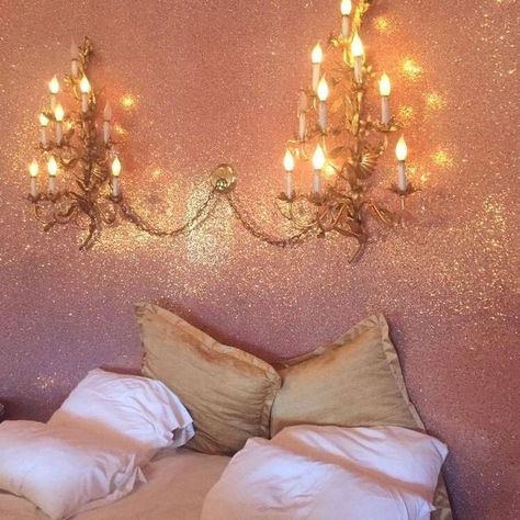 Era Victoria, Glitter Wall, Ivy House, My Funny Valentine, Glitter Paint, Dream Rooms, Room Aesthetic, My New Room, New Room