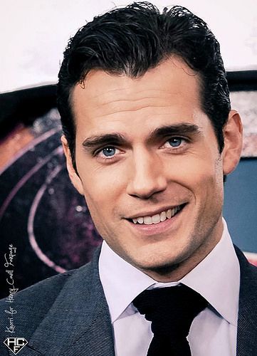 Henry Cavill - by Kinorri - 156 | Flickr - Photo Sharing! Henry Cavill Smile, Henry Cavill Tumblr, Superman Henry Cavill, Hollywood Smile, Half Smile, Love Henry, Henry Williams, Character Inspiration Male, Charming Man