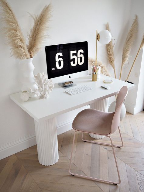 DIY Neutral Desk for Home Office via LustLiving - When furnishing your home office, you may wish to consider these neutral desks. As more and more people are adopting the work from home lifestyle, redesigning the home office is becoming a priority for many. Fluted Desk, Neutral Desk, Bear Cave, Desk For Home Office, Home Office Inspiration, Desk Goals, Desk Inspo, Desk Inspiration, Desk Makeover