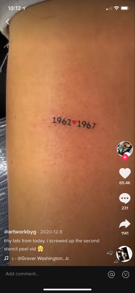 Parents Date Tattoo, Small Tattoos Parents, Sister Birthday Tattoo, Tattoo With Parents Birth Year, Birth Years Tattoo Ideas, Two Dates Tattoo Ideas, Dainty Tattoos For Parents, Tattoos That Represent Parents, Family Birth Year Tattoo Ideas