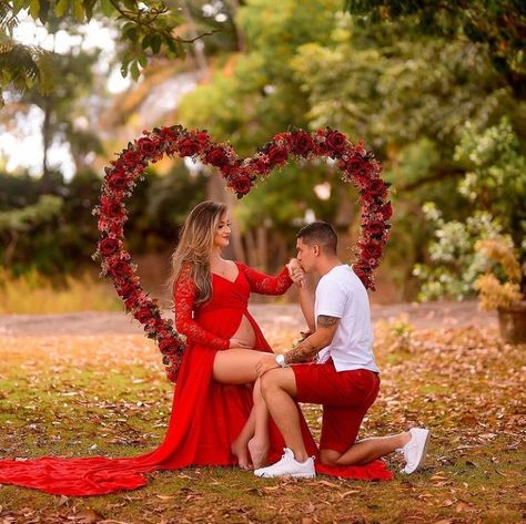 Valentine Maternity Photos, Valentines Day Maternity Photoshoot, Valentines Maternity Shoot, Mertinity Photoshoot, Valentine’s Day Maternity Shoot, Valentines Maternity Pictures, Valentine Maternity Photoshoot, Valentines Maternity Photoshoot, Indian Maternity Photos