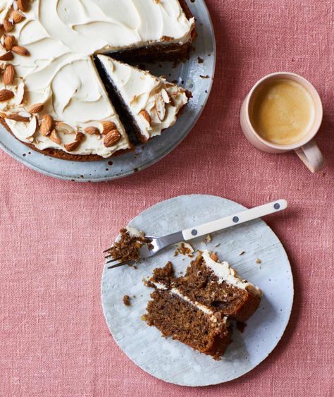 Ravneet Gill’s recipe for coffee, cardamom, almond and mascarpone cake | Baking | The Guardian Groot Koeke, Ravneet Gill, Coffee Cardamom, Cake With Mascarpone Frosting, Mascarpone Icing, European Pastries, Cake With Mascarpone, Mascarpone Cake, Mascarpone Frosting