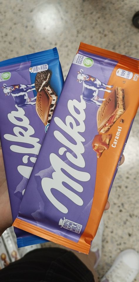 Chocolateñ Chocolate Milka Oreo, Things To Buy, Oreo, Cocoa, Caramel, Milk