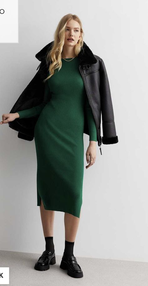 Green Bodycon Dress Outfit, Mock Neck Dress Outfit, Ribbed Midi Dress Outfit, Knit Sweater Dress Outfit, Fitted Dress Outfit, Ribbed Dress Outfit, Dark Green Midi Dress, Knitted Dress Outfit, Black Bodycon Dress Long Sleeve