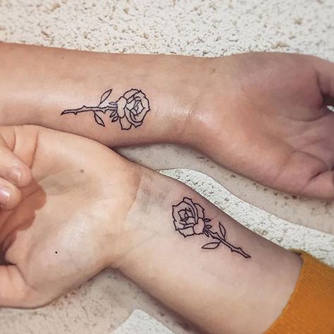 Best Friend Tattoos For Women, Ideas For Besties, Tattoos For Women Cute, Matching Tattoo Designs, Small Friendship Tattoos, Matching Friendship Tattoos, Bff Tats, Cute Best Friend Tattoos, Matching Bff Tattoos