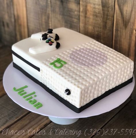 Birthday Cake Video Games, Xbox Cupcake Cake, Xbox Birthday Party Cake, Xbox Cakes For Boys, Xbox Cake Birthdays, Xbox Controller Cake, Xbox Cake Ideas, Gaming Cake Ideas, Gaming Birthday Cake