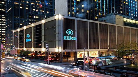 Hilton to hire another 20,000 veterans and their families http://money.cnn.com/2017/04/26/news/companies/hilton-veterans/index.html?utm_campaign=crowdfire&utm_content=crowdfire&utm_medium=social&utm_source=pinterest Manhattan City, Manhattan Hotels, Ny Hotel, New York Vacation, Hilton Hotels, New York Hotels, New York Travel Guide, New York City Travel, Hilton Hotel