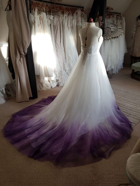 Dip Dye Wedding Dress Purple, Wedding Dresses Plus Size Purple, Purple Ombre Dress Gowns, Soft Purple Wedding Dress, Royal Purple And White Wedding Dress, White To Purple Wedding Dress, Black White And Purple Wedding Dress, Purple Dress With Train, Purple Dip Dye Wedding Dress