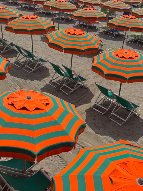 Italy Umbrellas, Surfer Vibes, Dreamscape Architecture, Marbella Spain, Permanent Vacation, Colorful Umbrellas, Striped Beach Towel, Beach Color, Italian Summer