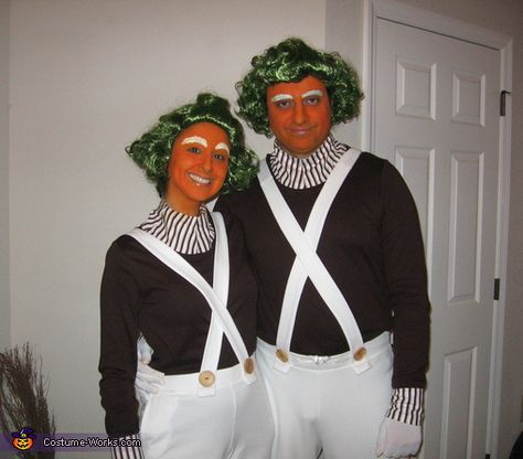 Ooompa Loompas - Homemade costumes for couples #halloween #costume Oompa Loompa Costume, Couples Costumes Creative, Costumes For Couples, Costume Works, Hallowen Costume, Fall Festivities, Diy Halloween Costume, Homemade Costumes, Unique Costumes