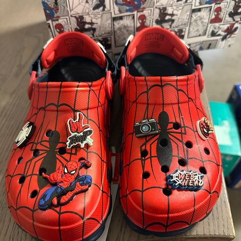 Crocs Kids Team Spiderman All Terrain Clogs Navy Size J4 Brand New In The Box If You Have Question Please Ask Thanks. Spider Man Croc Charms, Shoes Spiderman, Spider Man Crocs, Decorate Crocs, Spiderman Slippers, Gifts For Boy, Boy Stuff, Spiderman Merch, Spider Man Stuff