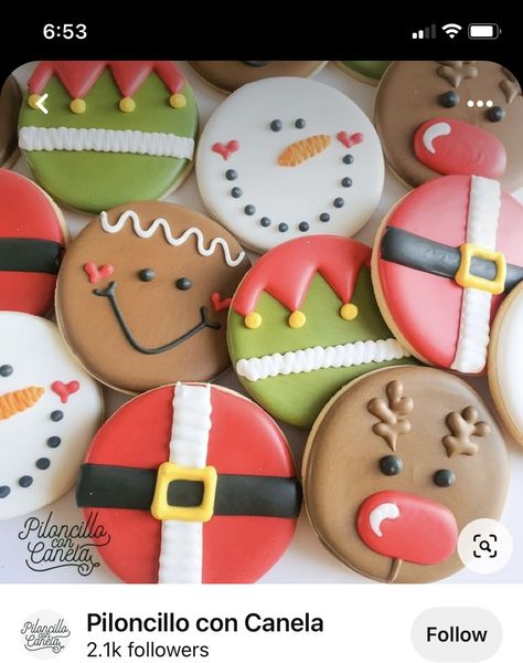 Christmas Icing Cookies Decorating Ideas, Iced Cookies Ideas Christmas, Peppermint Decorated Cookies, Christmas Cookies Icing Ideas, Christmas Cookies Royal Icing Decorating, Galletas Cute, Present Sugar Cookies, Cute Christmas Cookies Decorated, Christmas Biscuits Decorated