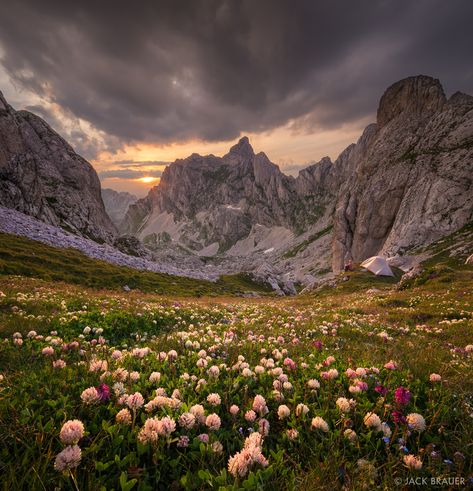 Montenegro Mountains, Montenegro Travel, Mountain Photos, Mountain Photography, Beautiful Scenery, Amazing Nature, Nature Pictures, Beautiful Destinations, Monument Valley