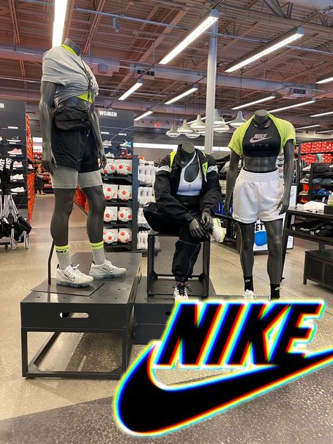 Nike Factory Store, Nike Factory, Mannequin Display, Visual Merchandising Displays, Nike Looks, Merchandising Displays, At The Lake, Nike Store, Kids Nike