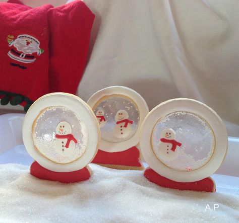 Snow Globe Cookies, Snow Globe Cookie, Globe Cookies, Stained Glass Cookies, Christmas Snow Globe, Cookie Connection, Winter Cookie, Christmas Snow Globes, Xmas Cookies