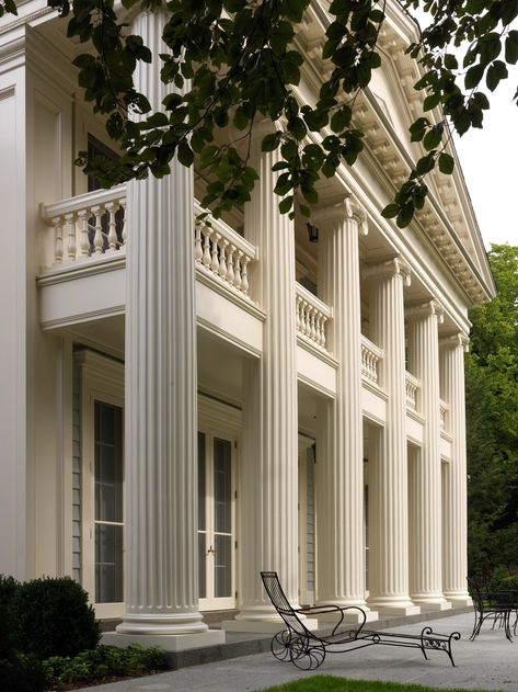 Greek Revival Architecture, Veranda Magazine, Southern Mansions, Southern Plantations, Southern Magnolia, Antebellum Homes, Southern Homes, Greek Revival, Classical Architecture