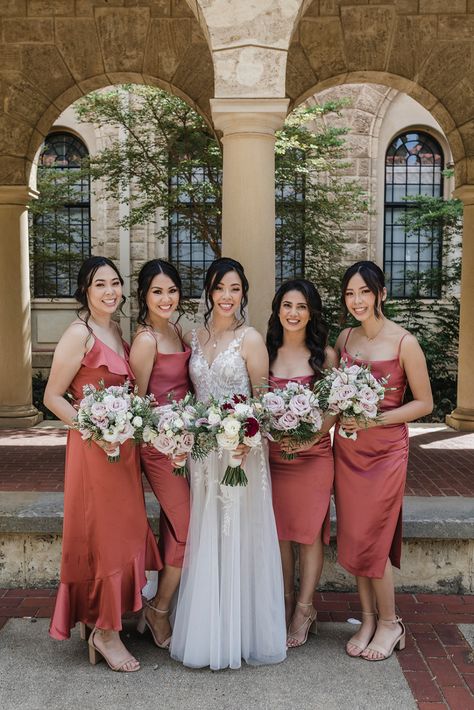 Chinese Wedding Bridesmaids, Asian Groomsmen, Bridesmaid Dresses Asian, Modern Asian Wedding, Asian Bridesmaid Dresses, Anti Wedding, Asian Wedding Themes, East Asian Wedding, East Meets West Wedding