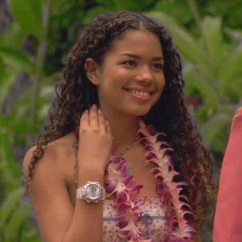 Claire Kyle - Havaí EP Jennifer Freeman 2000s, Claire My Wife And Kids, Claire Kyle Outfits, Jennifer Nicole Freeman, Claire Kyle, Nicole Freeman, Jennifer Freeman, Olivia Lopez, Old Neighborhood