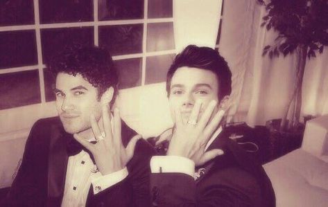 Klaine Fanfiction, Glee Kurt, Glee Bts, Darren Chris, Klaine Glee, Glee Funny, Darren Criss Glee, Evil Man, Blaine And Kurt