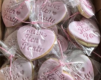 Halloween Chocolate Treats, Cookie Party Favors, Party Cookies, Halloween Chocolate, Love Me More, Cookie Party, Fondant Icing, Bachelorette Party Themes, Cookie Inspiration