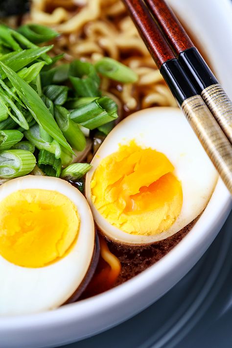 Ramen Egg - Make your homemade ramen egg recipe with soy sauce - 味付け玉子. These little parcels of umami egginess are delicious on their own too! #quickrecipe #ramen #japanesefood #eggs | pickledplum.com Ajitsuke Tamago, Ramen Egg Recipe, Vegan Lentil Soup Recipes, Ramen Noodle Recipe, Ramen Toppings, Ramen Egg, Recipes With Soy Sauce, Amazing Meals, Homemade Ramen