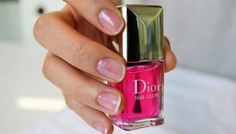 Does Dior’s 2-In-1 French Manicure Polish Do As Promised? Read Our Review. Dior Nail Glow, Nail Glow, Dior Nails, Artistic Nails, Nail Jewels, Glow Nails, Pretty Nail Designs, Nail Growth, New Nail