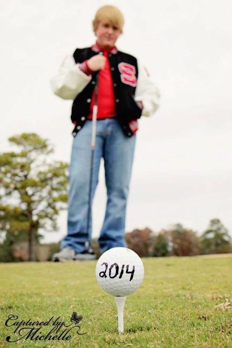 Senior class of 2014 golf Golf Senior Pictures, Golf Course Photography, Senior Photos Boys, Golf Pictures, Boys Golf, Golf Photography, Senior Boy Poses, Senior Night Gifts, Golf School