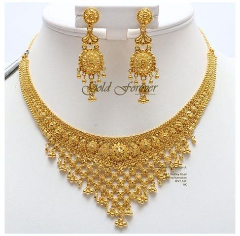 Sep 27, 2018 - This Pin was discovered by Dhanshree Jewellers. Discover (and save!) your own Pins on Pinterest Jewellery Design Gold, Jewelry Set Gold, Gold Jewelry Set, Letter Art Design, Gold Jewelry Sets, Jewellery Necklace, Gold Jewelry Necklace, Bracelet Ring, Gold Necklace Set