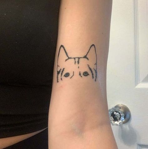 Dog Ear Tattoo. Husky Tattoo Design, Dog Ear Tattoo, Ears Tattoo, Husky Tattoo, Husky Eyes, Virgo Tattoo, Aesthetic Tattoos, Brow Tattoo, 3 Tattoo