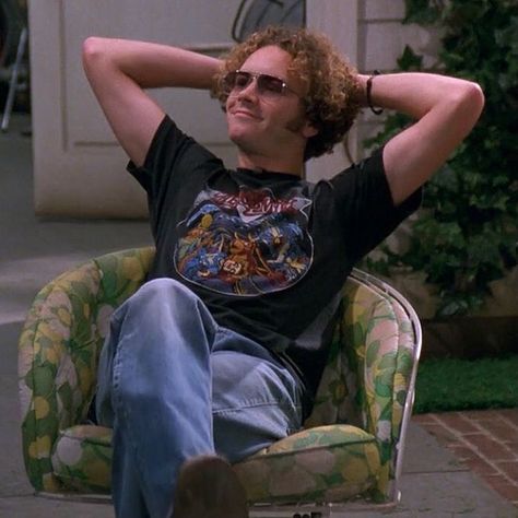 Steven Hyde Outfit, That 70s Show Outfits, That 70s Show Aesthetic, 70s Show Outfits, Hyde That 70s Show, Steven Hyde, 70s Inspired Outfits, 70 Show, 70s Show