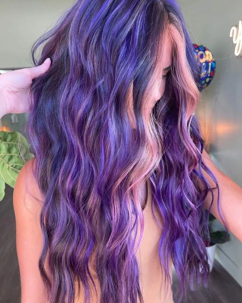 Rose Gold Hair With Purple Highlights, Dimensional Purple Balayage, Purple Hair With Pink Money Piece, Purple Hair Pink Money Piece, Rose Gold Money Piece Hair, Purple Hair With Money Piece, Lavender Money Piece Hair, Autumn Hairstyles, Purple Hair Highlights