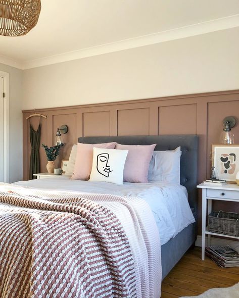 Country Style Bedroom, White Wall Bedroom, Country Style Interiors, Pastel Bedroom, Red Sandstone, Wall Panels Bedroom, Boho Style Bedroom, Bedroom Images, Bedroom Renovation