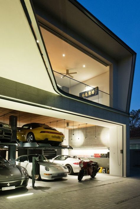 Garage In House, Car House Decor, Garage House Design, Garage House Ideas, Car Garage Aesthetic, Garage With Cars, House Garage Ideas, 8 Car Garage, Car Garage Ideas