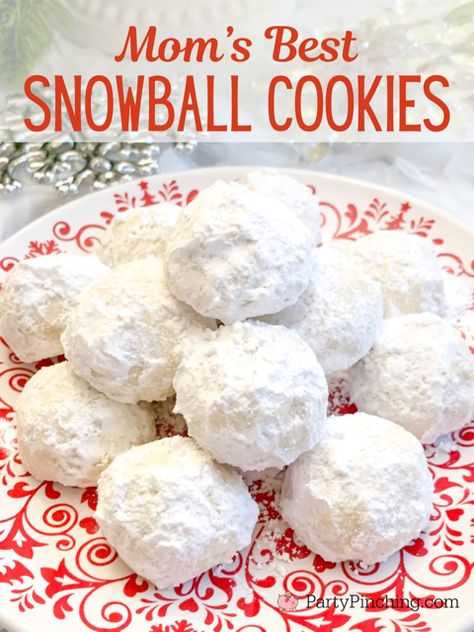 Russian Tea Cakes Recipe, Snowball Christmas Cookies, Pecan Snowball Cookies, Snowball Cookie Recipe, Russian Tea Cake, Mexican Wedding Cookies, Tea Cakes Recipes, Snowball Cookies, Walnut Cookies