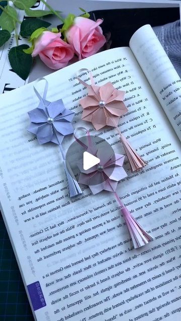 Diy Bookmark, Paper Craft Ideas, Origami Tutorial, Paper Craft, Cherry Blossom, Origami, Blossom, Craft Ideas, Cherry