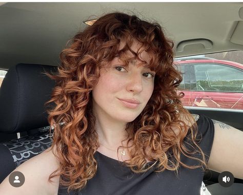 Copper Curly Hair, Brunette Roots, Hair Motivation, Perm Hair, Awesome Hair, Auburn Hair, Copper Hair, Permed Hairstyles, Perm