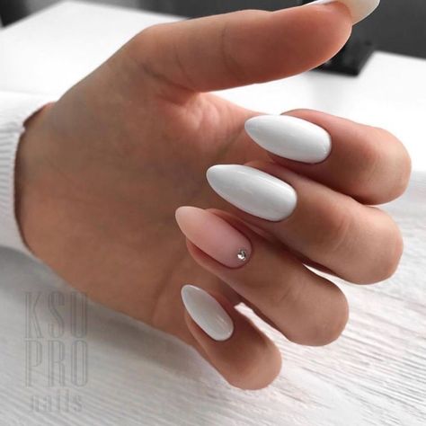 Trendy Nail Polish, Pink Nail Colors, Nagellack Trends, Super Nails, Oval Nails, Nail Shapes, Matte Nails, Cute Acrylic Nails, Nail Polish Colors