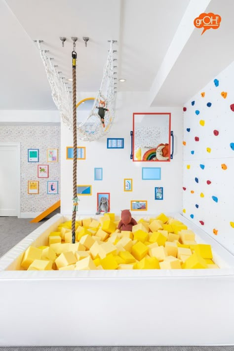 Foam Pit, Indoor Playground Design, Indoor Playroom, Diy Mural, Basement Playroom, Toddler Playroom, Sensory Rooms, Foam Panels, Playroom Design