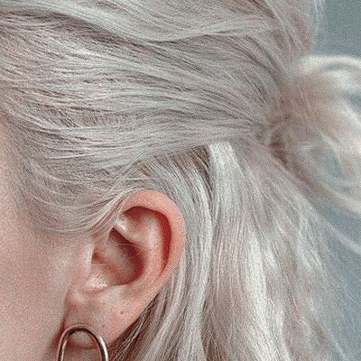 Kaveh Aesthetic, Platinum Blonde Hair Men, White Hair Men, Men Blonde Hair, Short White Hair, Lucrezia Borgia, Long White Hair, White Blonde Hair, Aesthetic Core