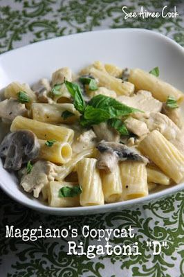 Maggiano's Copycat Rigatoni "D" | See Aimee Cook Rigatoni D Recipe, Rigatoni D, Onion Cream Sauce, Balsamic Mushrooms, Rigatoni Recipes, Chicken Roasted, Pasta Dinners, Italian Dinner, Caramelized Onion