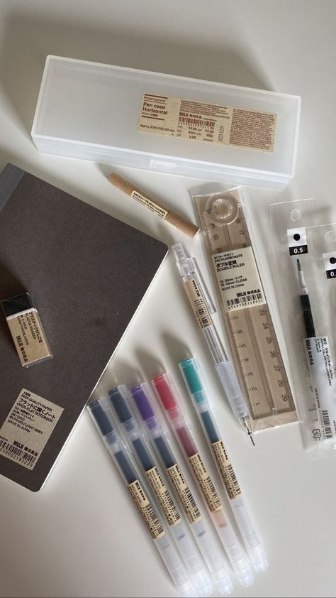 Muji Stationary, Muji Stationery, Muji Pens, Studying Stationary, Pretty School Supplies, Stationery Obsession, Cute Stationary School Supplies, Cute School Stationary, School Bag Essentials