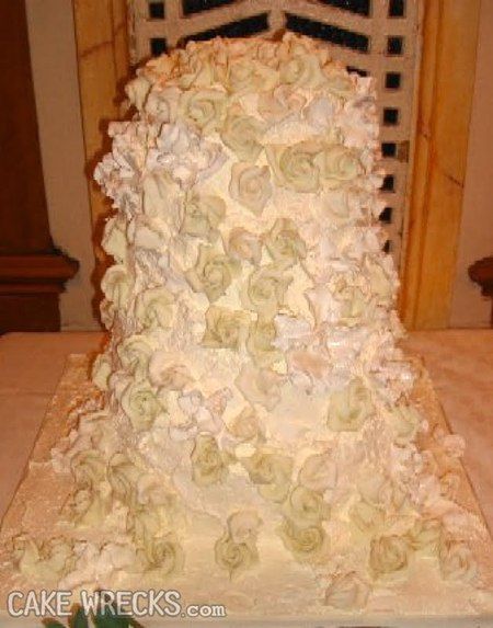 the caption?  Look, nobody said ordering your wedding cake would be a bed of roses.     If they were honest, though, they might have insinuated it'd be a lumpy tower of them Extreme Wedding Cakes, Wedding Cake Fails, Cakes Gone Wrong, Crazy Wedding Cakes, Funny Cakes, A Bed Of Roses, 14th Birthday Cakes, Ugly Cakes, Cake Fails