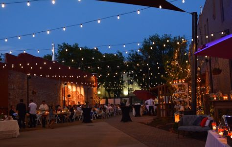 Holiday Courtyard ~ The Grand Highland Hotel | Prescott, AZ Prescott Az Wedding, Company Dinner, Az Wedding, Prescott Az, July Wedding, Hotel Boutique, Christmas In July, Private Event, Event Venues