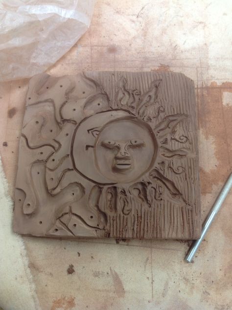 Low Relief Sculpture Clay, Relief Tiles Ceramics, Clay Tile Art, Clay Relief Tiles, Cardboard Relief, Bas Relief Art, Relief Tiles, Relief Tile, Ceramic Sun